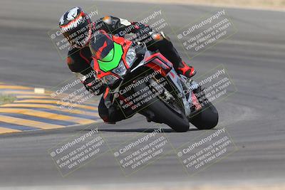 media/Sep-30-2023-SoCal Trackdays (Sat) [[636657bffb]]/Turn 10 (125pm)/